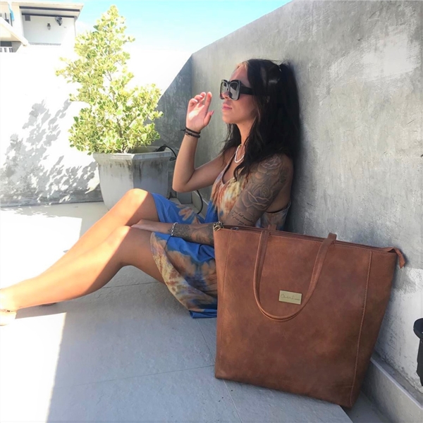 Brown Jade Crosswear Totebag (Bild 8 von 11)