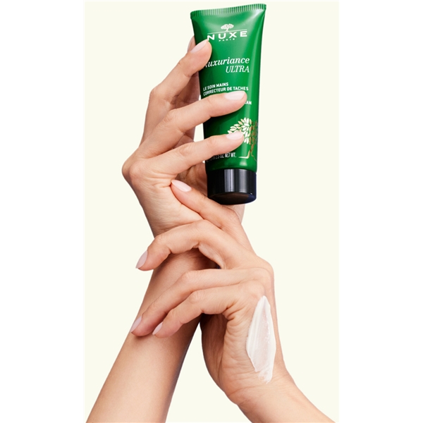 Nuxuriance Ultra The Dark Spot Correcting Hand (Bild 3 von 4)