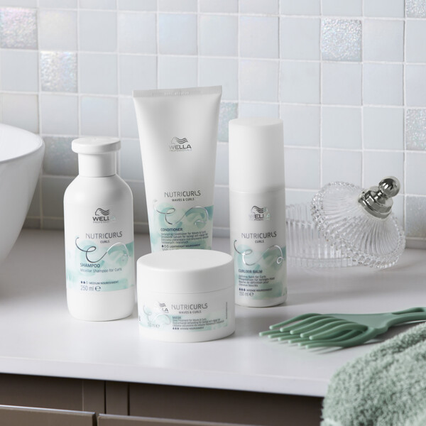 Nutricurls Detangling Conditioner - Waves & Curls (Bild 4 von 5)