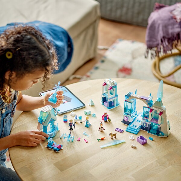 43244 LEGO Disney Prinzessin Elsas Eispalast (Bild 4 von 6)