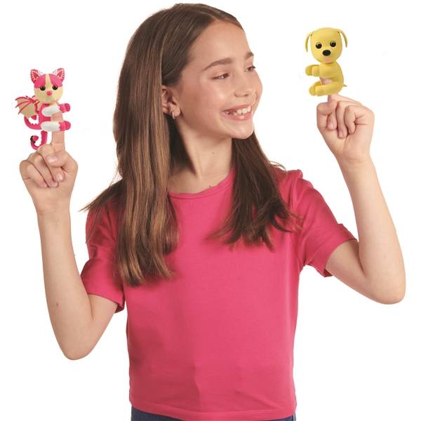 Fingerlings X Adopt Me Hund (Bild 4 von 4)