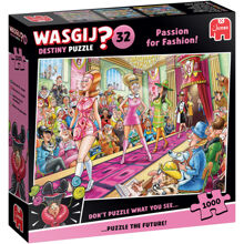 Wasgij Destiny 32 Passion for Fashion!