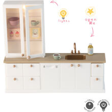 Lundby Küche mit Vitrinenschrank
